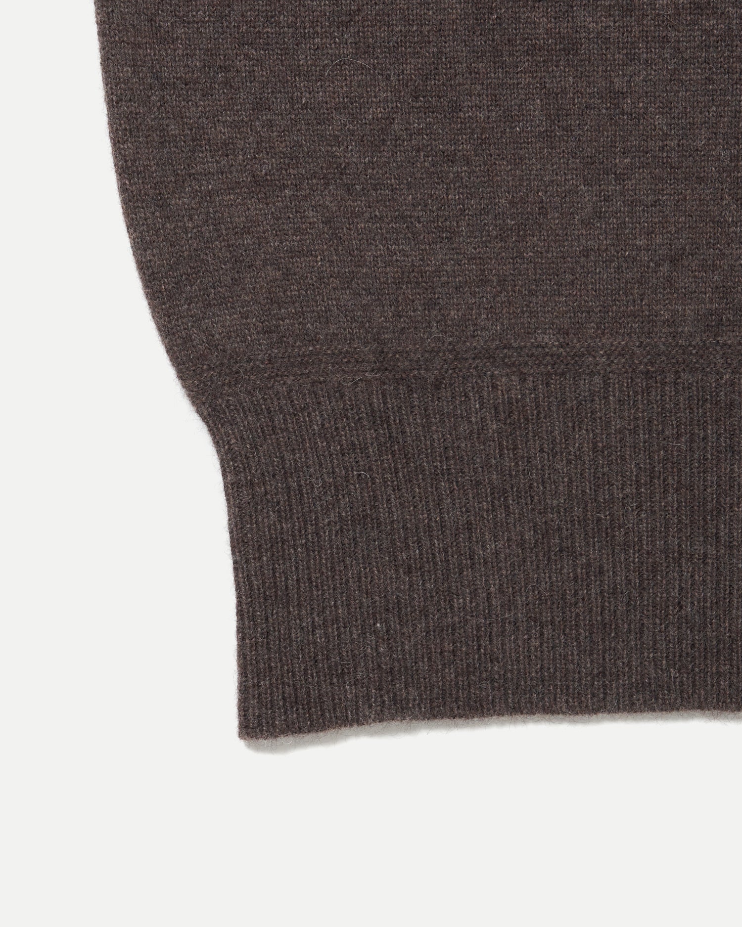 LOT.507 ATHLETIC CREWNECK SWEATER