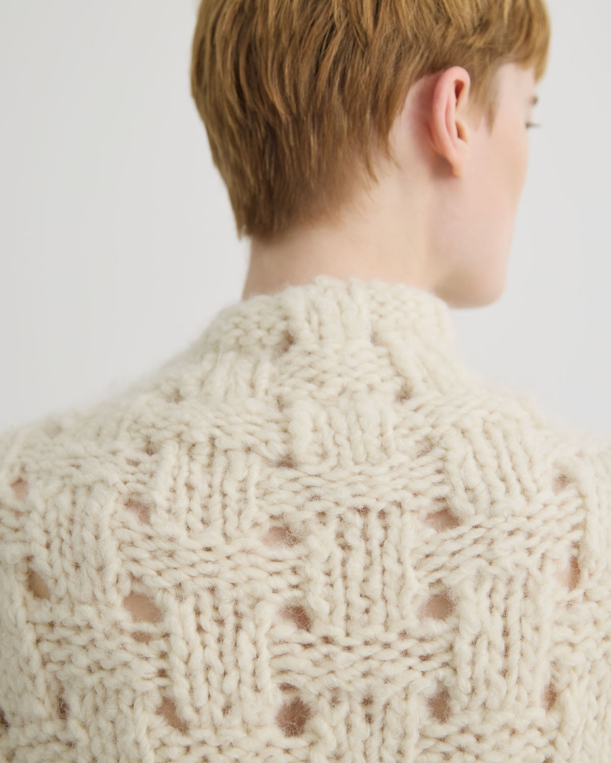ALPACA HAND KNITTED BASKET PATTERN TURTLE NECK P/O