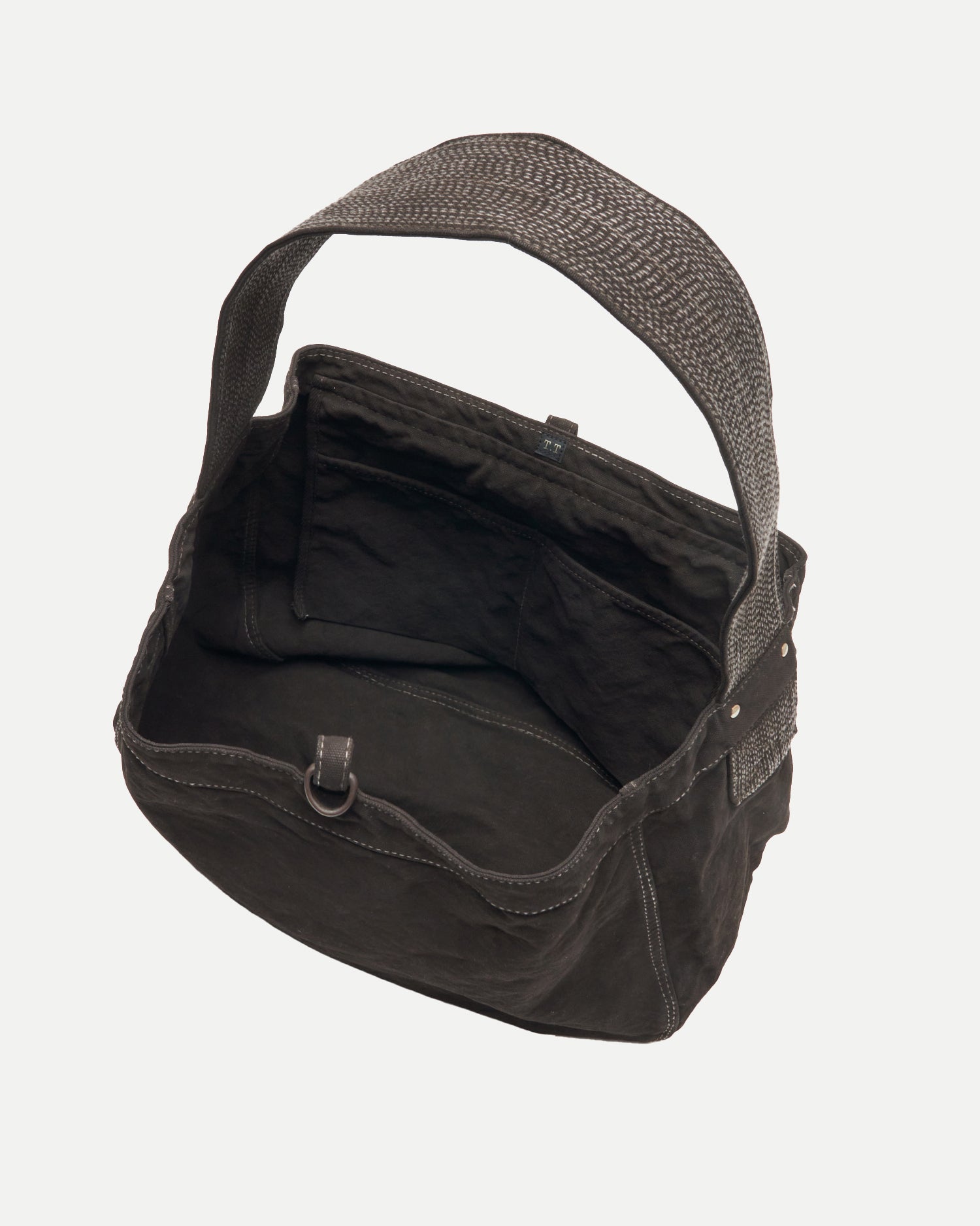 LOT.004 NEWSBOY BAG