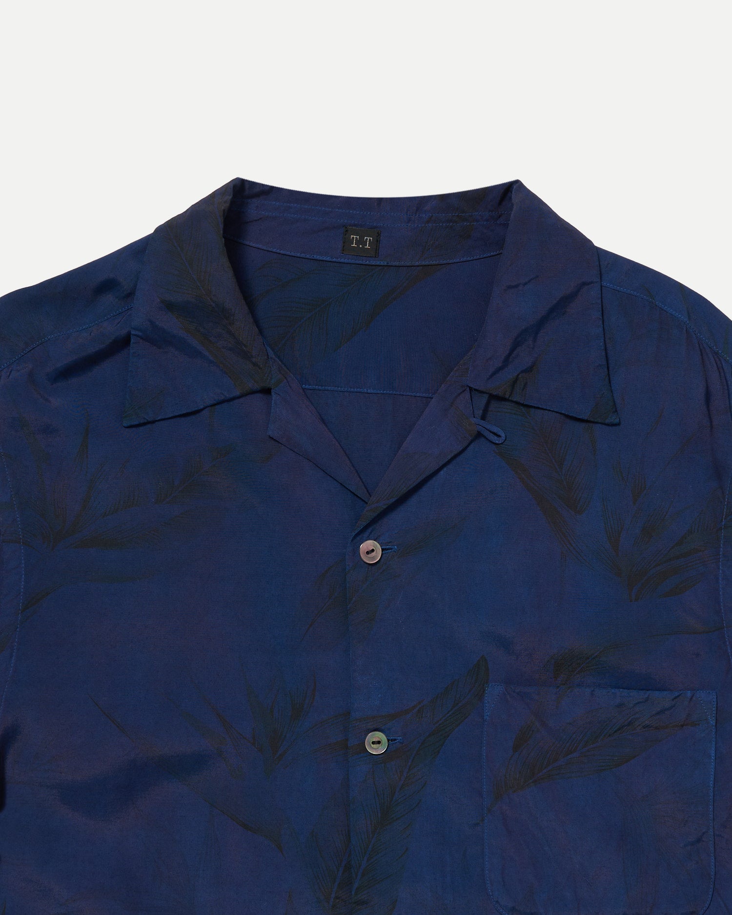 LOT.101 OPEN COLLAR SHIRT
