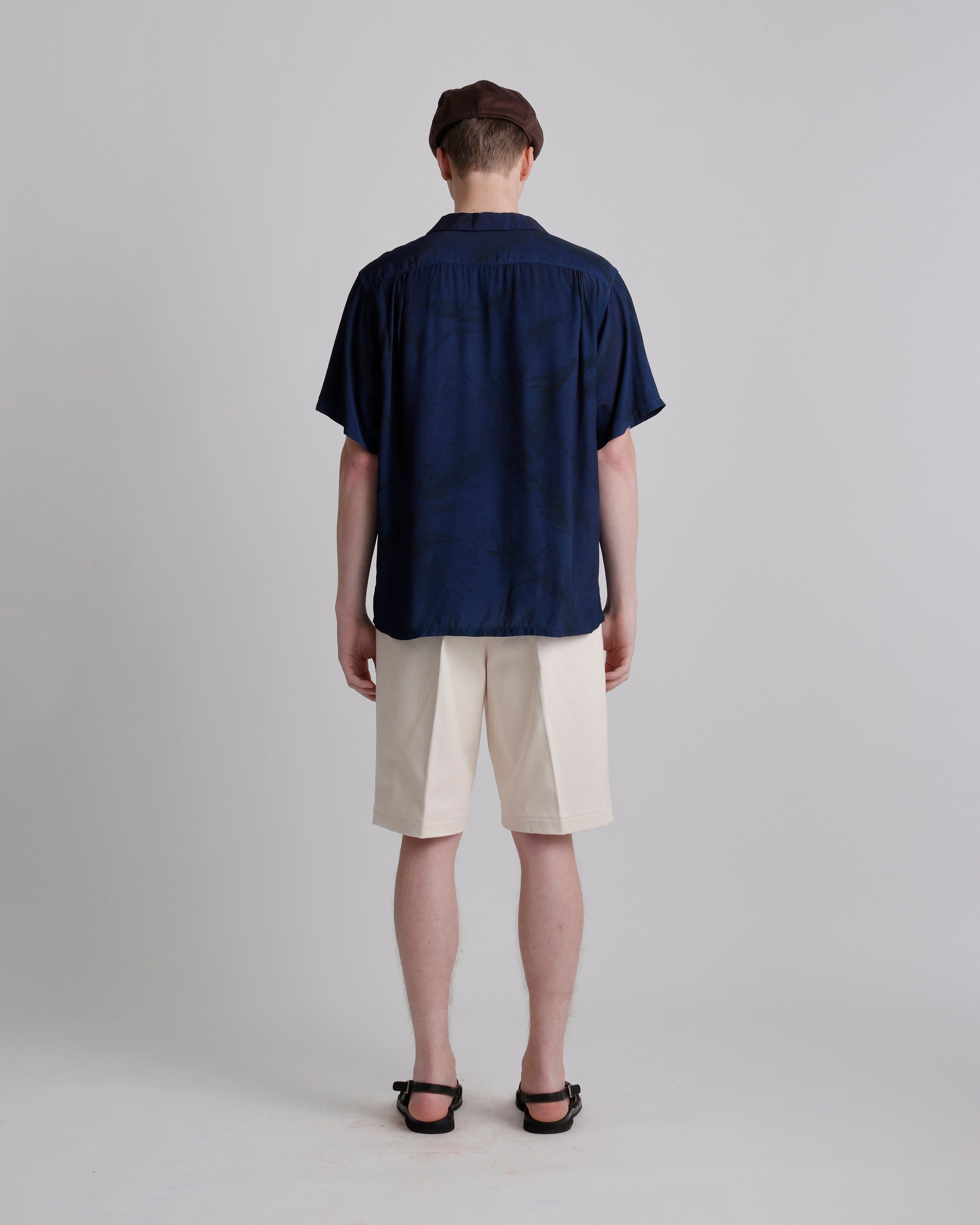 LOT.113 OPEN COLLAR SHIRT