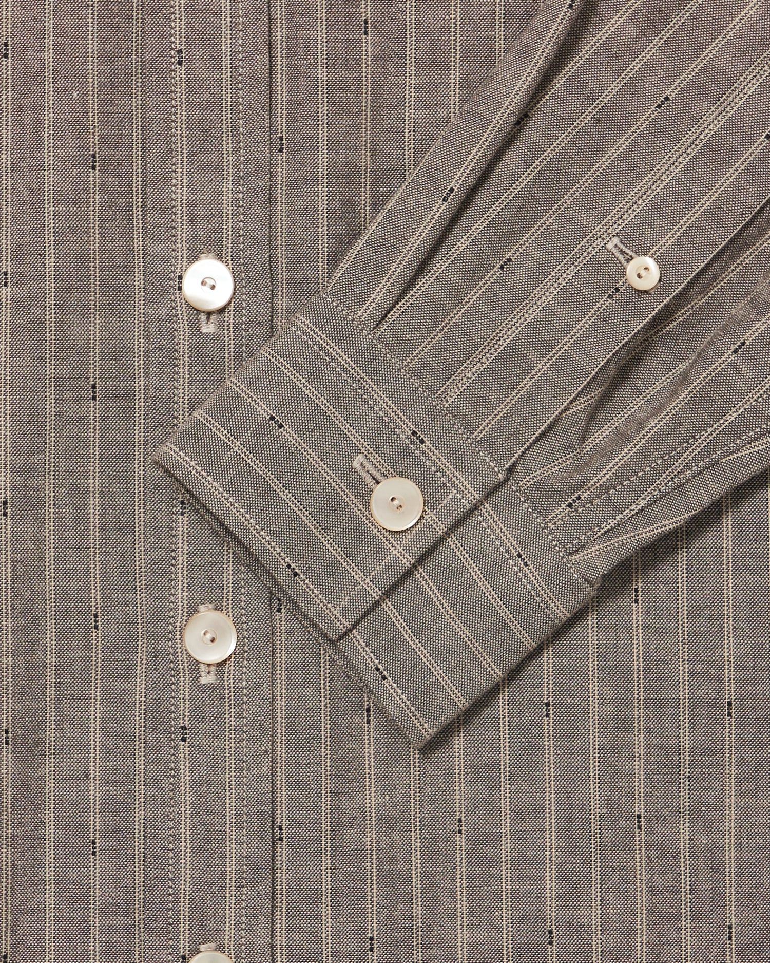 LOT.106 NARROW COLLAR SHIRT