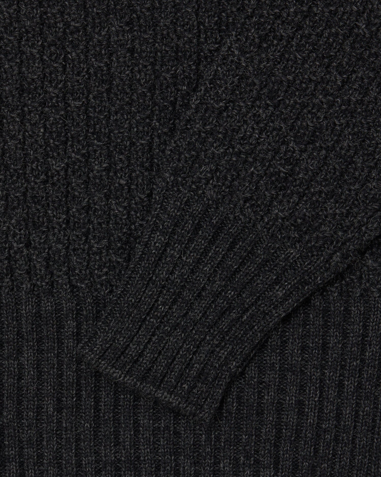 LOT.525 CREWNECK SWEATER