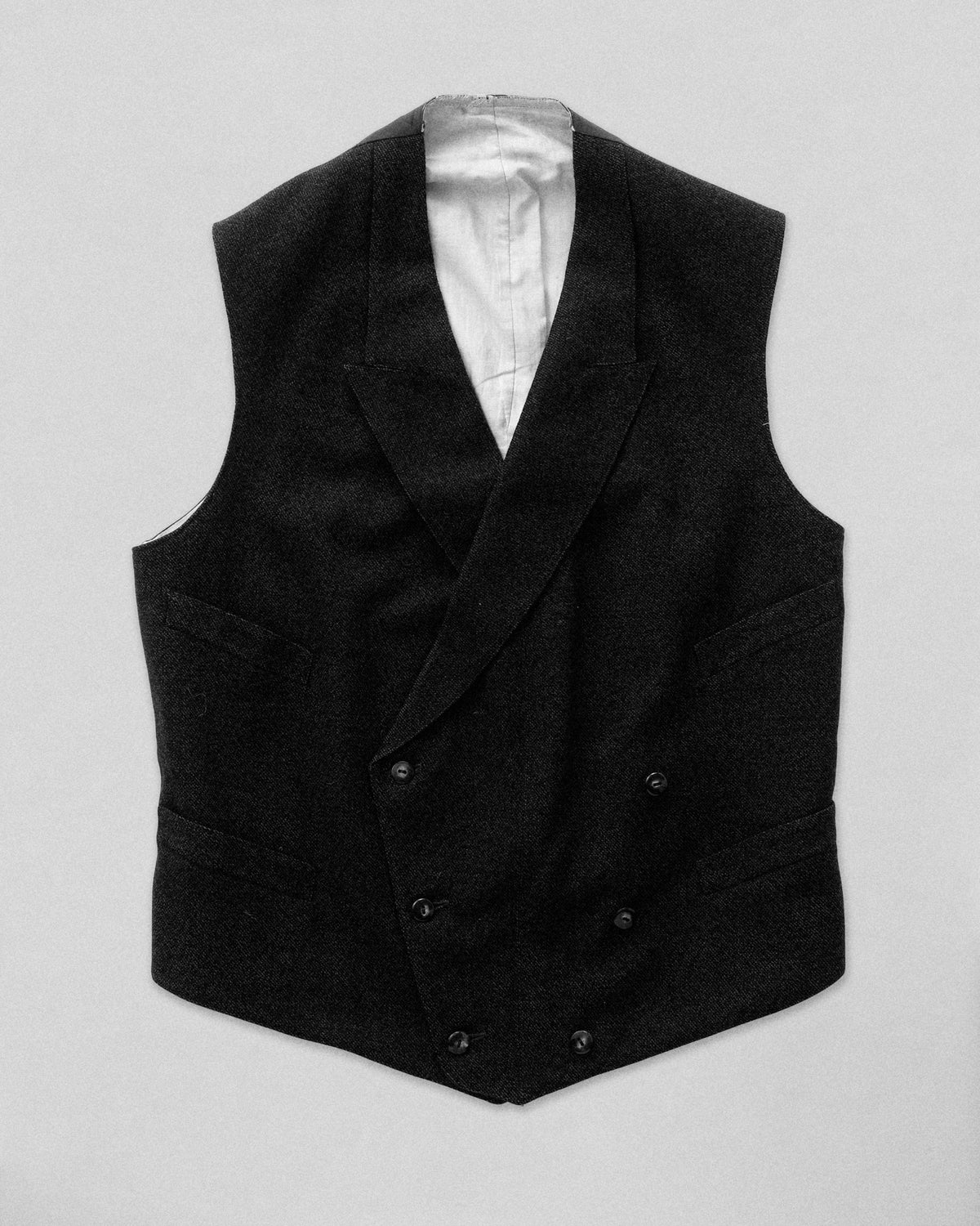 VEST 1
