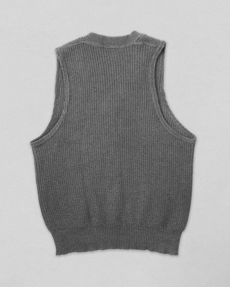 V-NECK VEST