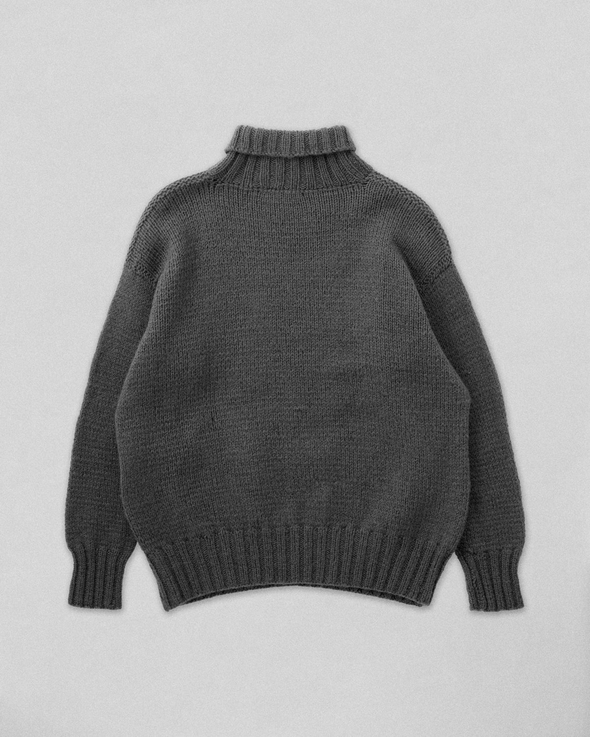 AMERICAN RED CROSS HIGH-NECK SWEATER 2