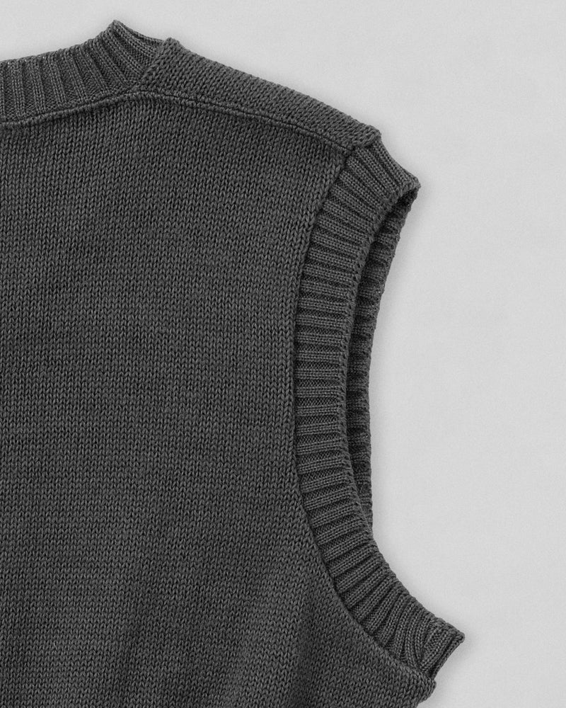 MCGREGOR V-NECK VEST